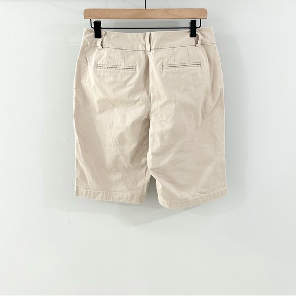 Ann Taylor Curvy Bermuda Shorts Beige Size 4 - Picture 6 of 6